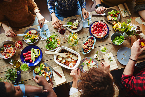 Light, healthy meals to cope better with the heat